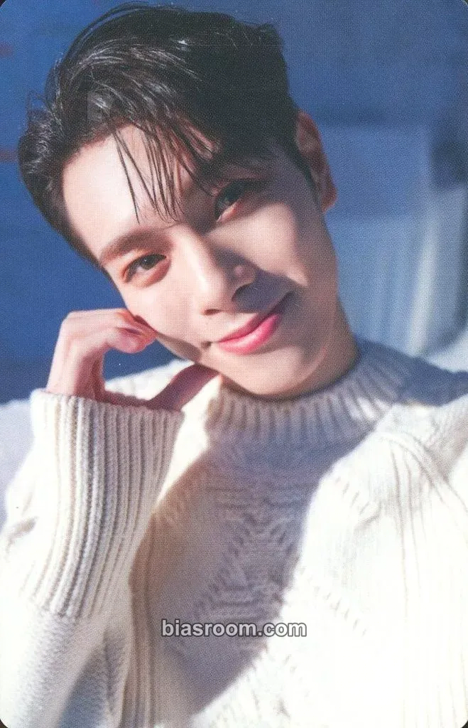 Ayuta Snowin' (Special Edition) Photocard - DXTEEN - DXTEEN K-pop photocard