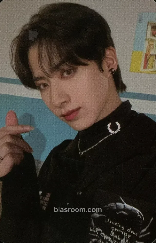 ONEUS 