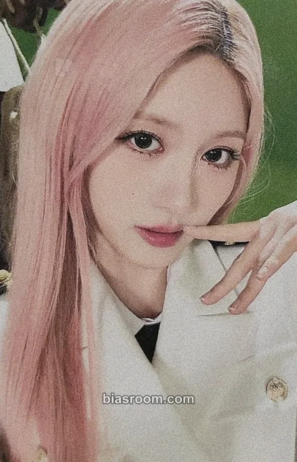 Gaeul 2026 IVE THE 4TH FAN CONCERT〈DIVE into IVE〉 Photocard - IVE - IVE K-pop photocard