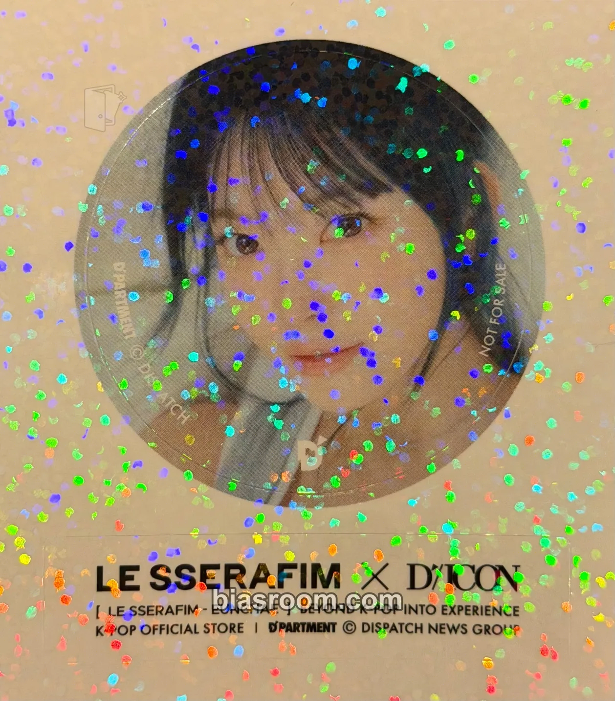 Hong Eunchae D'ICON Issue N°32 Photocard - LE SSERAFIM - LE SSERAFIM K-pop photocard