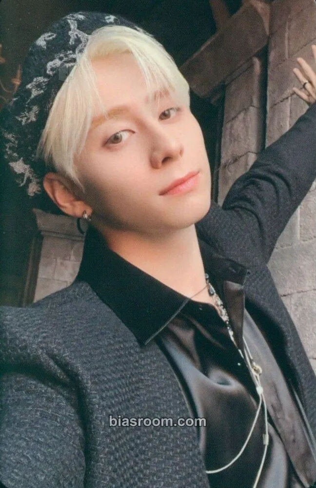 Hiroto MATCH UP Photocard - INI - INI K-pop photocard