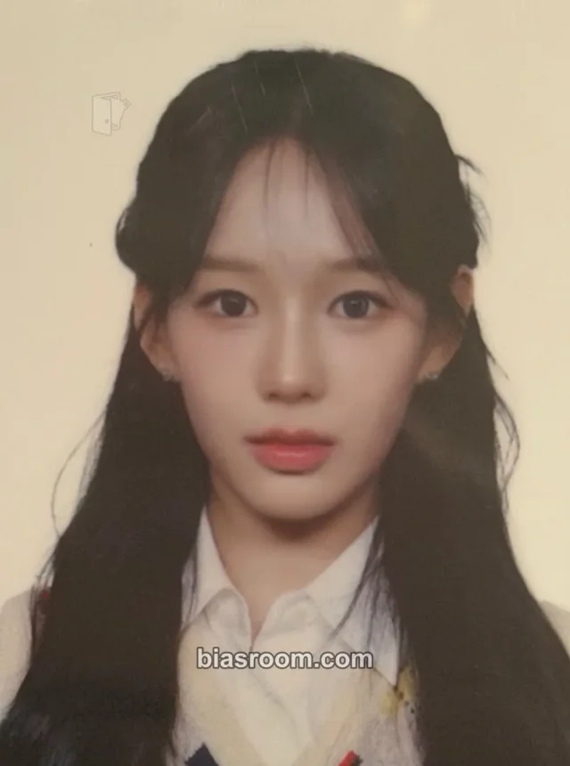 izna - Ryu Sarang - BEEP Album broadcast week 4 id photo