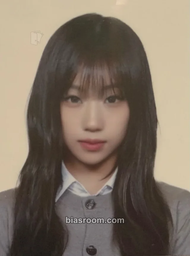 izna - Choi Jungeun - BEEP Album broadcast week 4 id photo