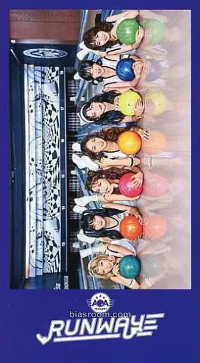 AOA - Runway Album special card album photocard