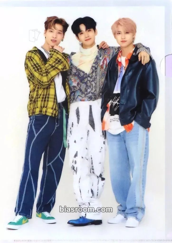 CHALLENGER Photocard - JO1 - JO1 K-pop photocard