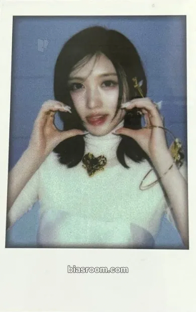 Gaeul IVE SWITCH Photocard - IVE - IVE K-pop photocard