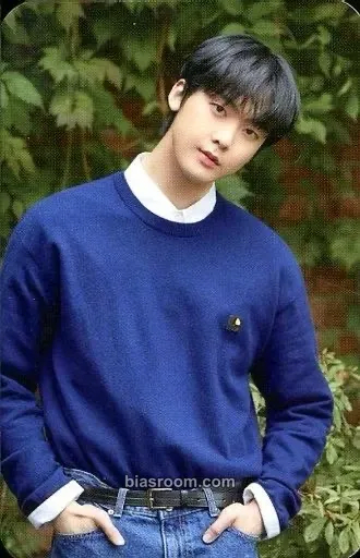Yoon San-ha ASTRO & ROROHA Lovely Christmas Pop Up 2020 in Japan Photocard - ASTRO - ASTRO K-pop photocard