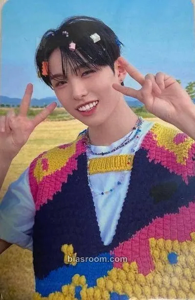 Hyui Ride the Vibe Photocard - NEXZ - NEXZ K-pop photocard