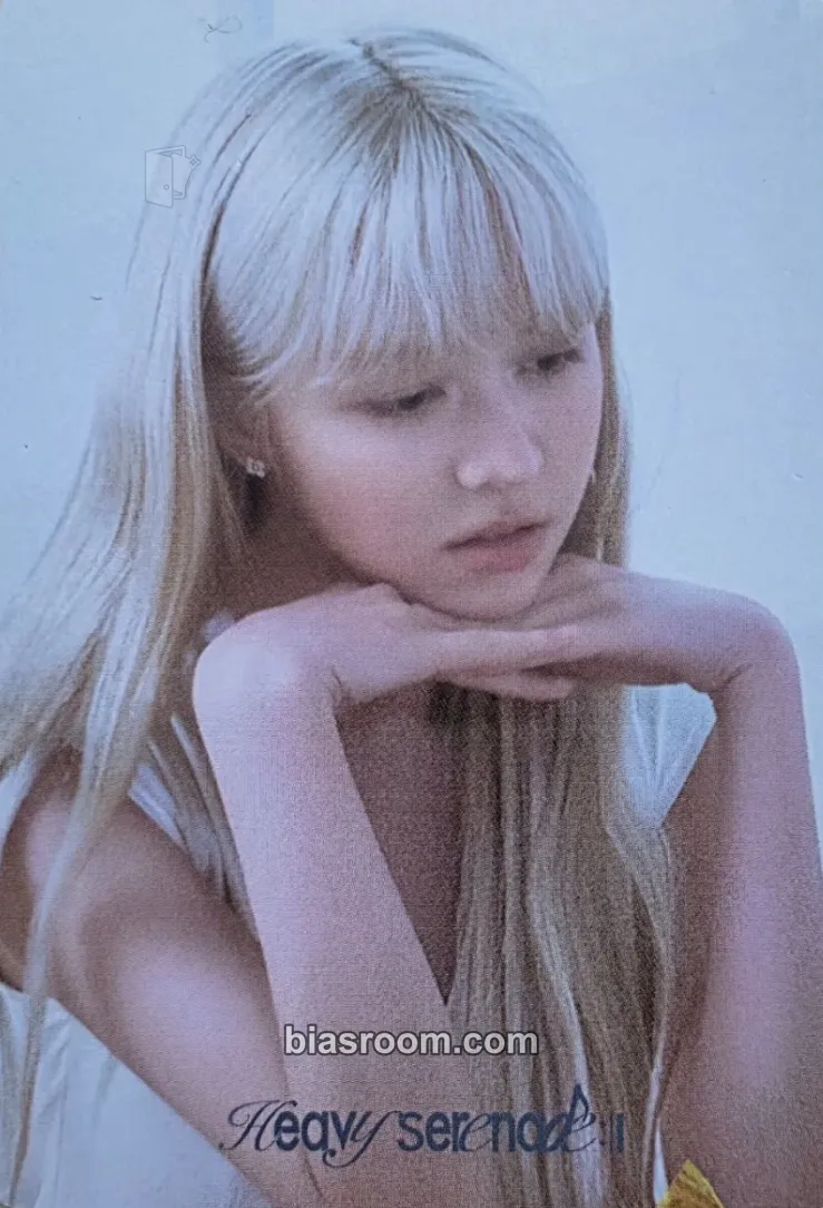 Lily Heavy Serenade Photocard - NMIXX - NMIXX K-pop photocard