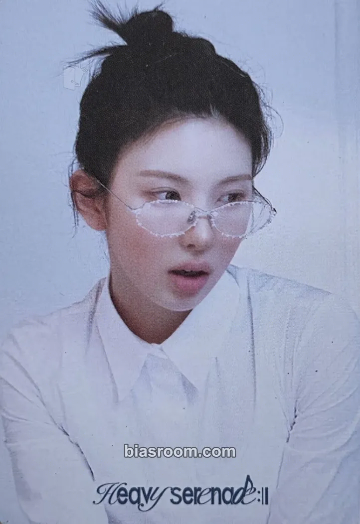 Bae Heavy Serenade Photocard - NMIXX - NMIXX K-pop photocard