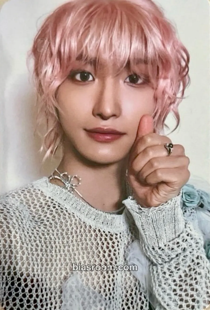 Seonghwa GOLDEN HOUR : Part.2 Photocard - ATEEZ - ATEEZ K-pop photocard