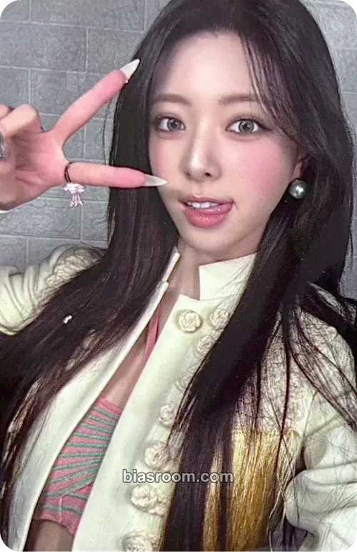 Yuna Motto Photocard - ITZY - ITZY K-pop photocard
