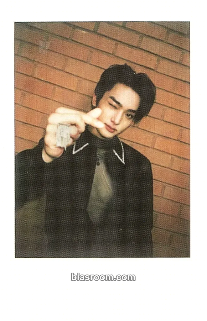 Taeyoung FIND THE ORBIT Photocard - CRAVITY - CRAVITY K-pop photocard