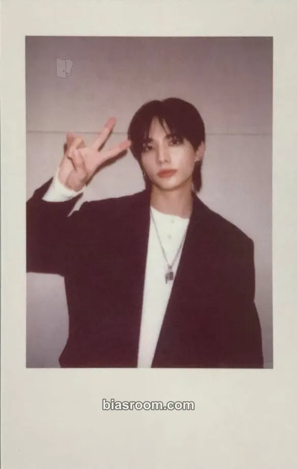 Hyunjin KARMA Photocard - Stray Kids - Stray Kids K-pop photocard