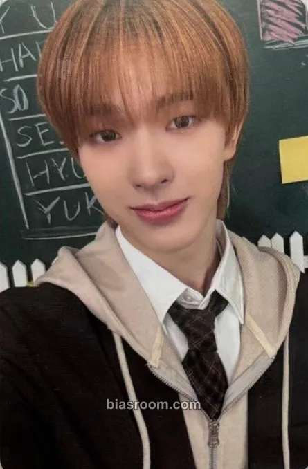 Tomoya NEXZ 1st Fan Meeting <NEXZ HIGH SCHOOL> Photocard - NEXZ - NEXZ K-pop photocard