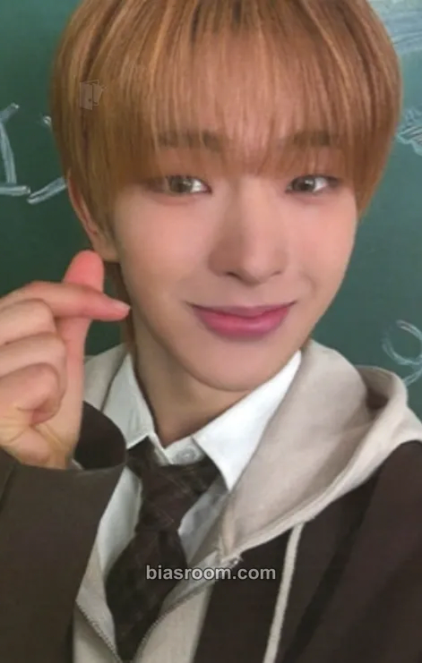 Tomoya NEXZ 1st Fan Meeting <NEXZ HIGH SCHOOL> Photocard - NEXZ - NEXZ K-pop photocard