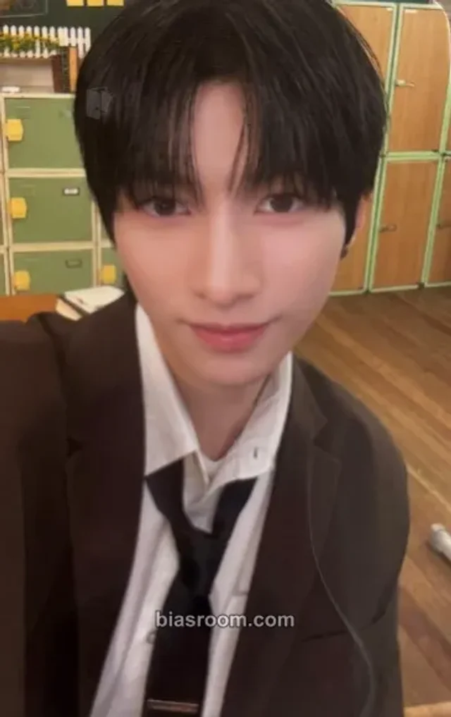 NEXZ - Yu - NEXZ 1st Fan Meeting <NEXZ HIGH SCHOOL> Event fan meeting round 1