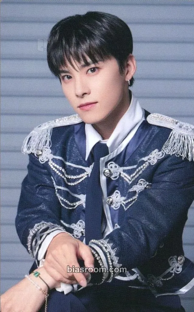 Takumi Kawanishi 2023 2ND ARENA LIVE TOUR - 'BEYOND THE DARK:RISE in KYOCERA DOME OSAKA' Photocard - JO1 - JO1 K-pop photocard