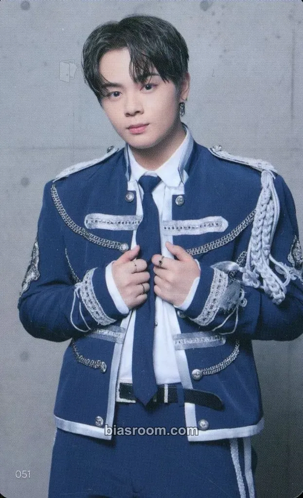 Shion Tsurubo 2023 2ND ARENA LIVE TOUR - 'BEYOND THE DARK:RISE in KYOCERA DOME OSAKA' Photocard - JO1 - JO1 K-pop photocard