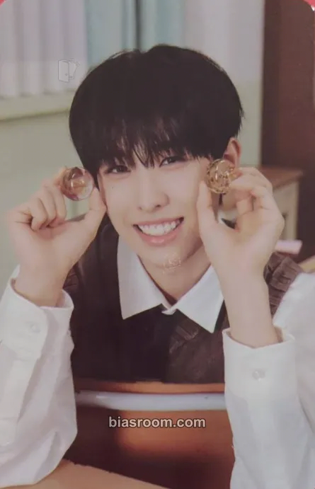 Hyui NEXZ 1st Fan Meeting <NEXZ HIGH SCHOOL> Photocard - NEXZ - NEXZ K-pop photocard