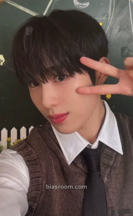 Hyui NEXZ 1st Fan Meeting <NEXZ HIGH SCHOOL> Photocard - NEXZ - NEXZ K-pop photocard