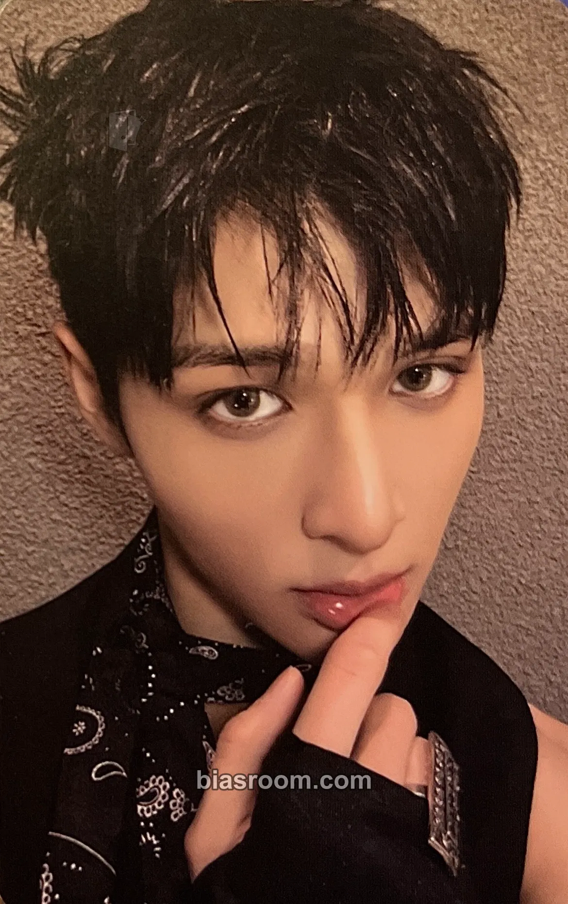 Mackiah DEFINITION Photocard - AMPERS&ONE - AMPERS&ONE K-pop photocard