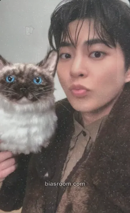 Xiumin EXO × KNIGHT Magazine Photocard - EXO - EXO K-pop photocard