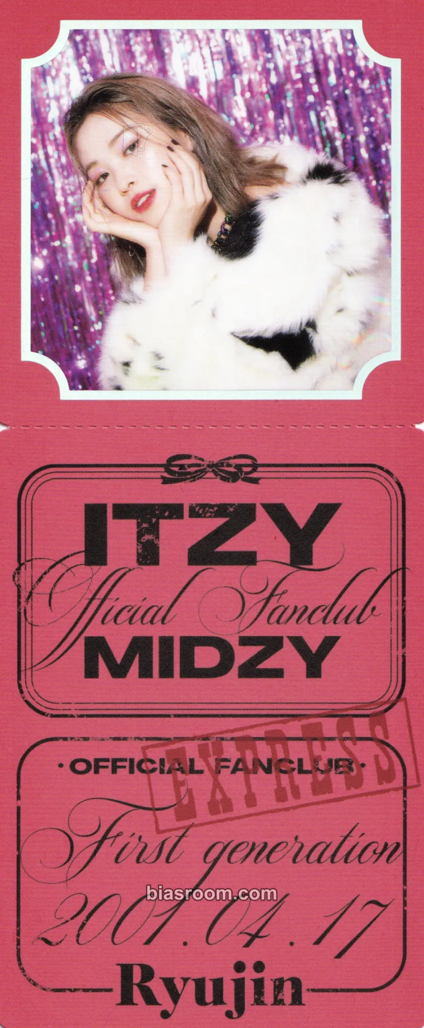 Ryujin ITZY Official Fanclub MIDZY 1st Generation Photocard - ITZY - ITZY K-pop photocard