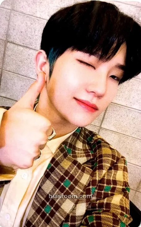 Sungjun WAY UP Photocard - TNX - TNX K-pop photocard