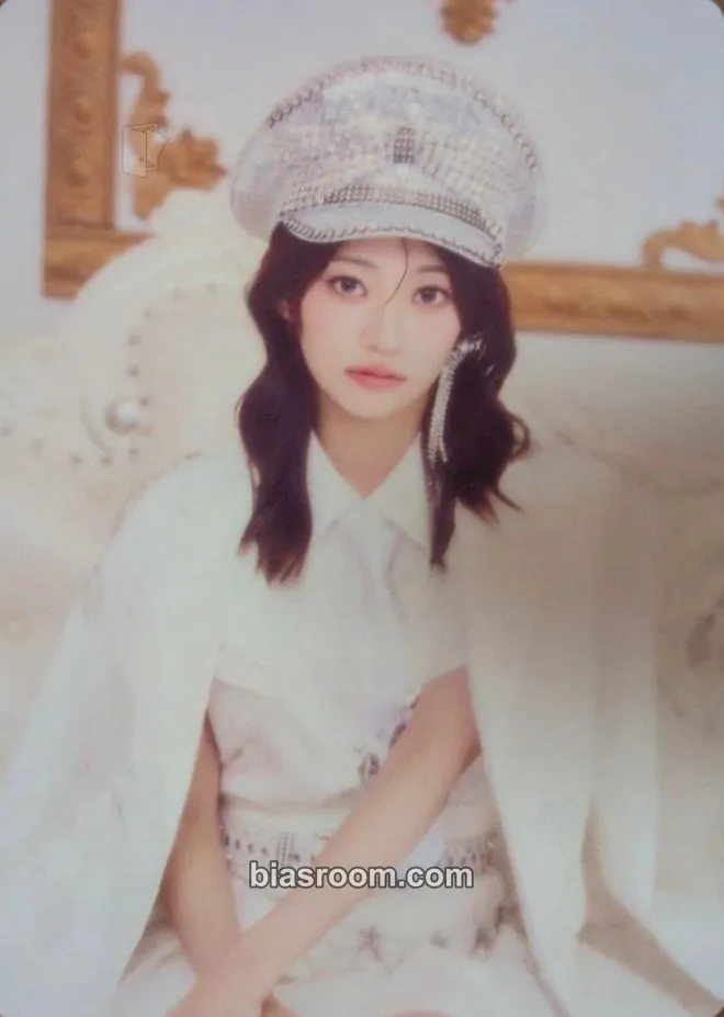 Kana Itakura KANA ITAKURA TRADING CARD -Birthday 2025- Photocard - Cutie Street - Cutie Street K-pop photocard