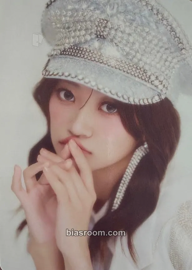 Kana Itakura KANA ITAKURA TRADING CARD -Birthday 2025- Photocard - Cutie Street - Cutie Street K-pop photocard