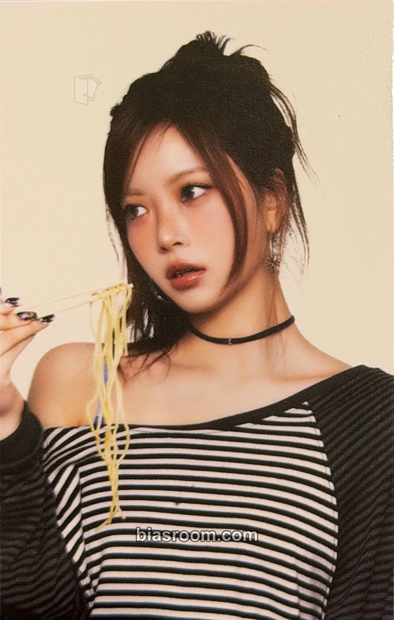 Hong Eunchae SPAGHETTI Photocard - LE SSERAFIM - LE SSERAFIM K-pop photocard