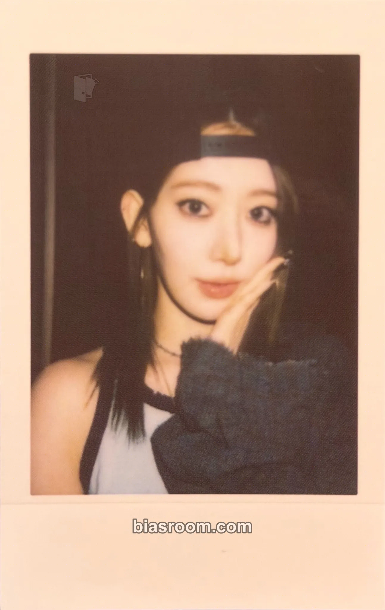 Sakura SPAGHETTI Photocard - LE SSERAFIM - LE SSERAFIM K-pop photocard