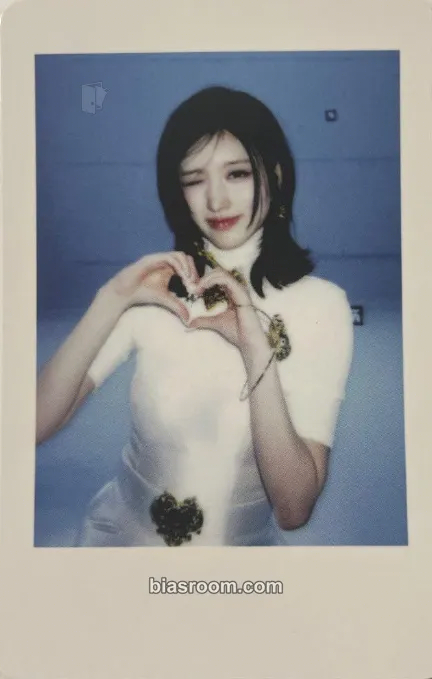 Gaeul IVE SWITCH Photocard - IVE - IVE K-pop photocard