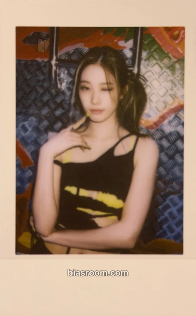 LE SSERAFIM - Kazuha - SPAGHETTI Album merch photocard polaroid purchase benefit
