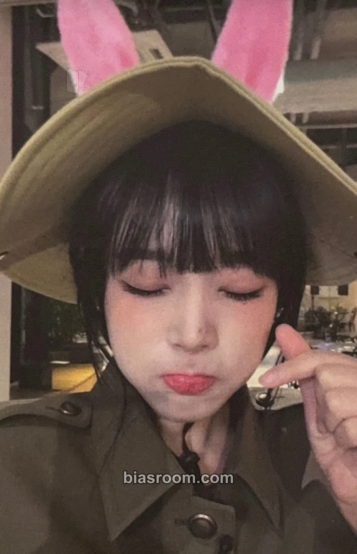 Yena "Yena Friends" 1st fanmeeting in Seoul Photocard - Yena K-pop photocard