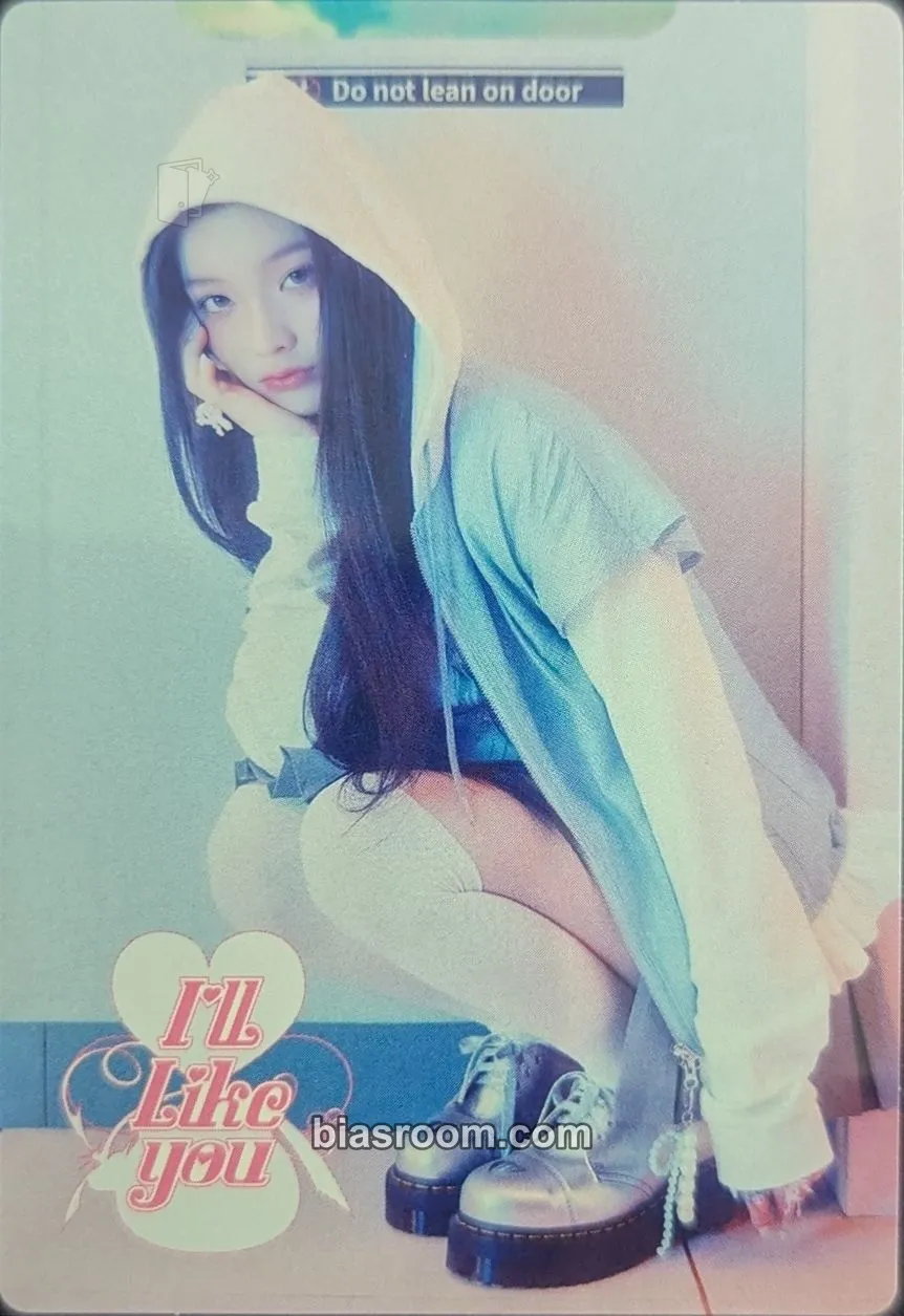 Iroha ILLIT X BANDAI NAMCO Photocard - ILLIT - ILLIT K-pop photocard