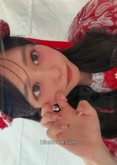 Aika Sano Random Trading Cards Ver.8 Photocard - Cutie Street - Cutie Street K-pop photocard