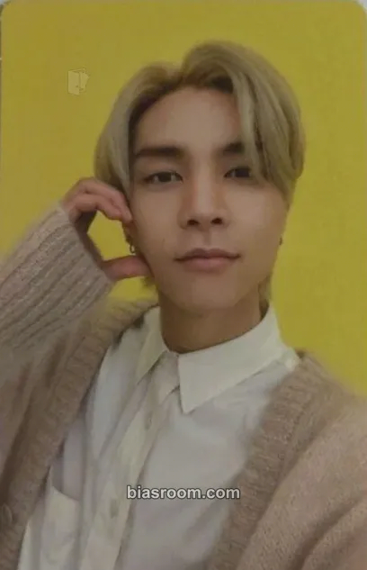 Johnny NATURE REPUBLIC x NCT 127 Photocard - NCT 127 - NCT 127 K-pop photocard