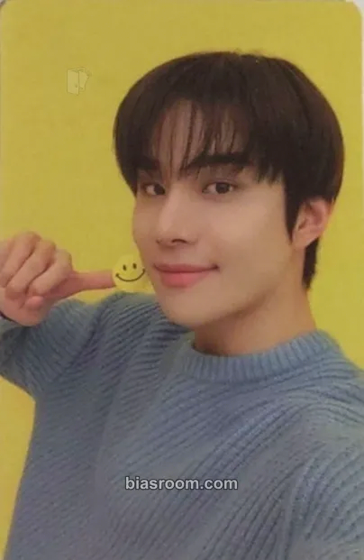 Jungwoo NATURE REPUBLIC x NCT 127 Photocard - NCT 127 - NCT 127 K-pop photocard