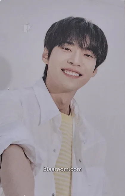 Doyoung NATURE REPUBLIC x NCT 127 Photocard - NCT 127 - NCT 127 K-pop photocard