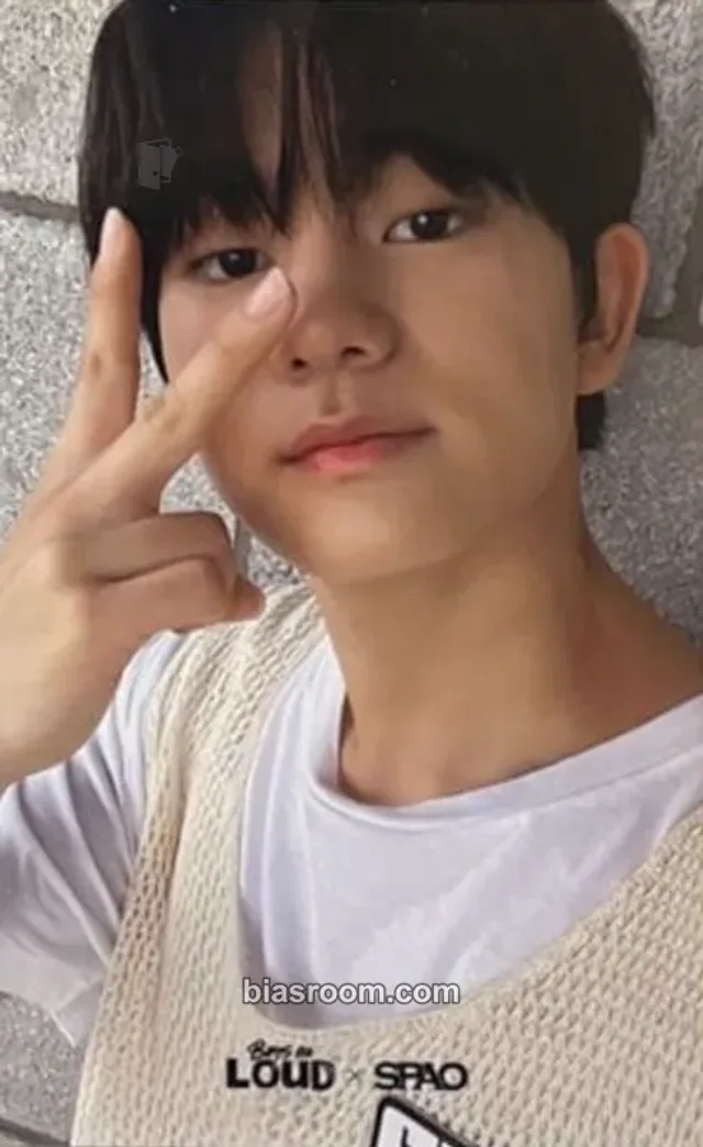 TNX - Hyunsoo - LOUD x SPAO Event brand collaboration pre-debut purchase benefit