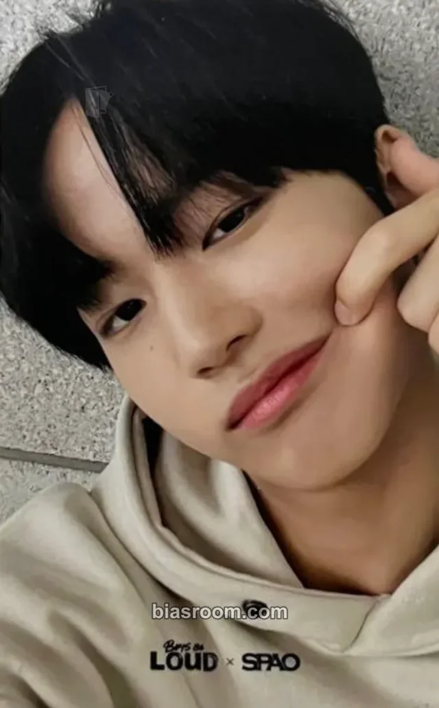 TNX - Hwi - LOUD x SPAO Event brand collaboration pre-debut purchase benefit