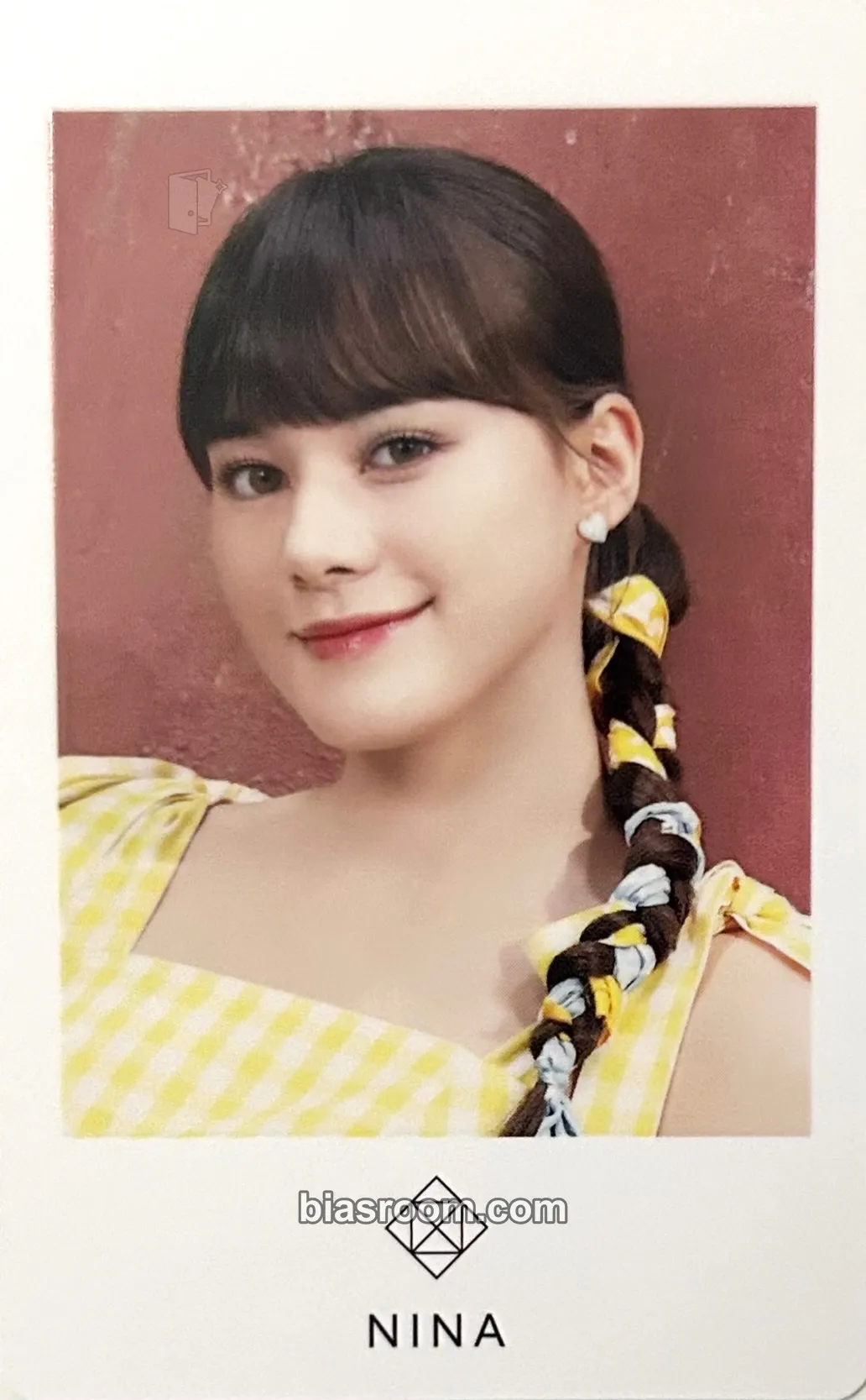 Nina “Coconut” official goods Photocard - NiziU - NiziU K-pop photocard