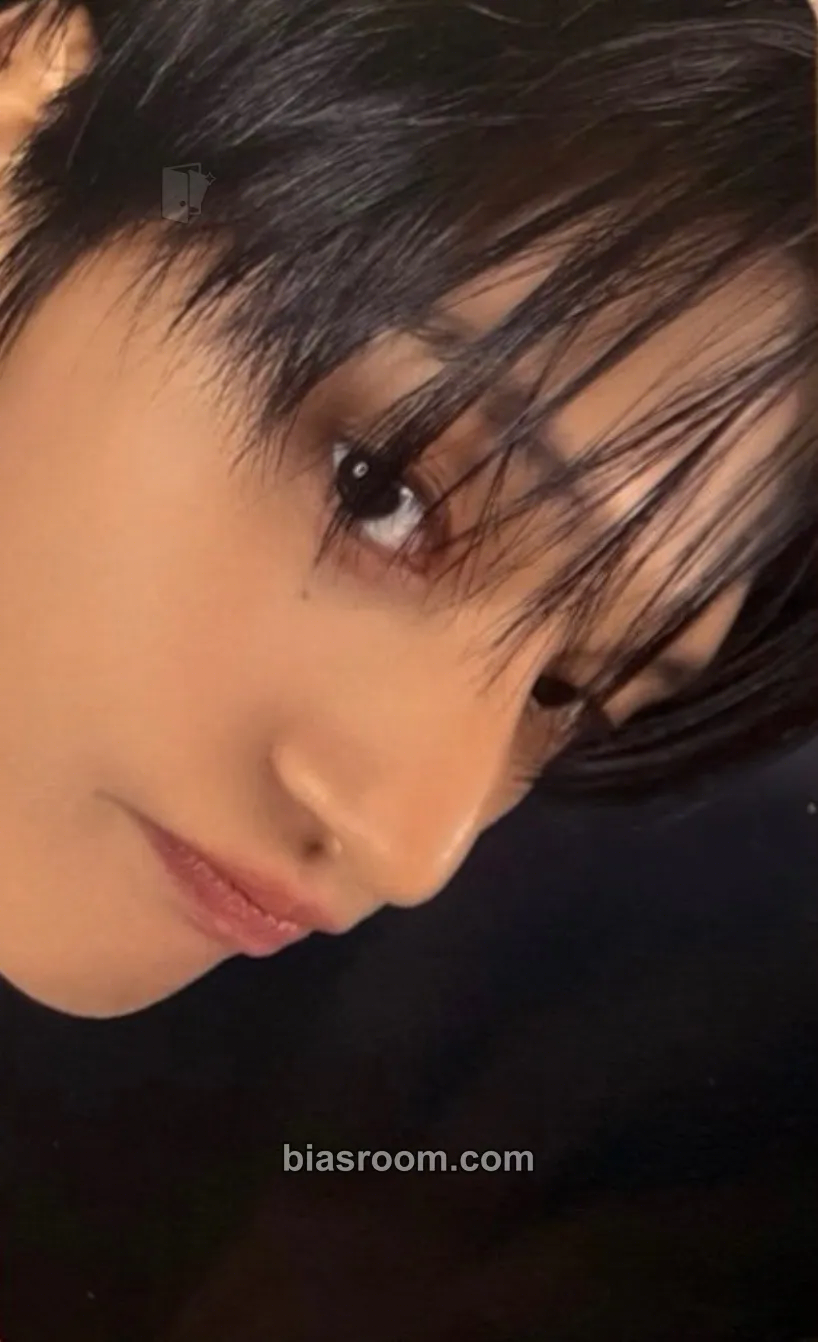Wooyoung GOLDEN HOUR : Part.4 Photocard - ATEEZ - ATEEZ K-pop photocard
