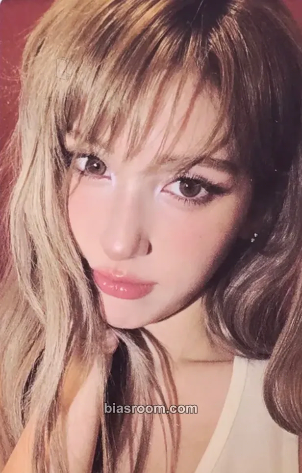 Jeon Somi LOOP Photocard - I.O.I - I.O.I K-pop photocard
