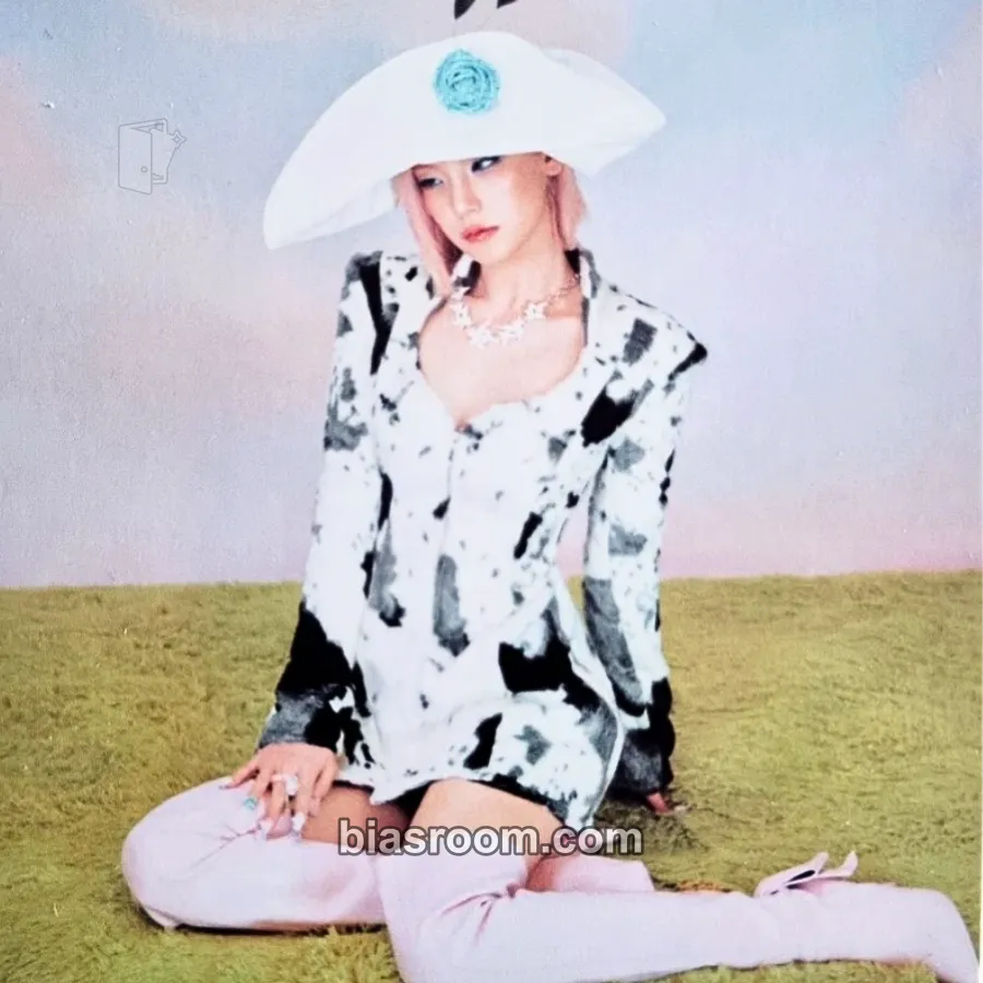 Yeji Motto Photocard - ITZY - ITZY K-pop photocard