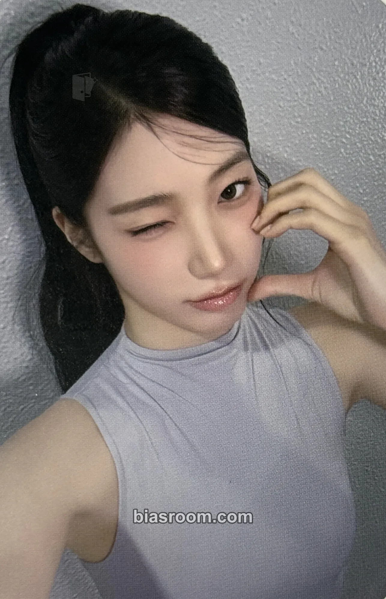 Kazuha PUREFLOW pt.1 Photocard - LE SSERAFIM - LE SSERAFIM K-pop photocard
