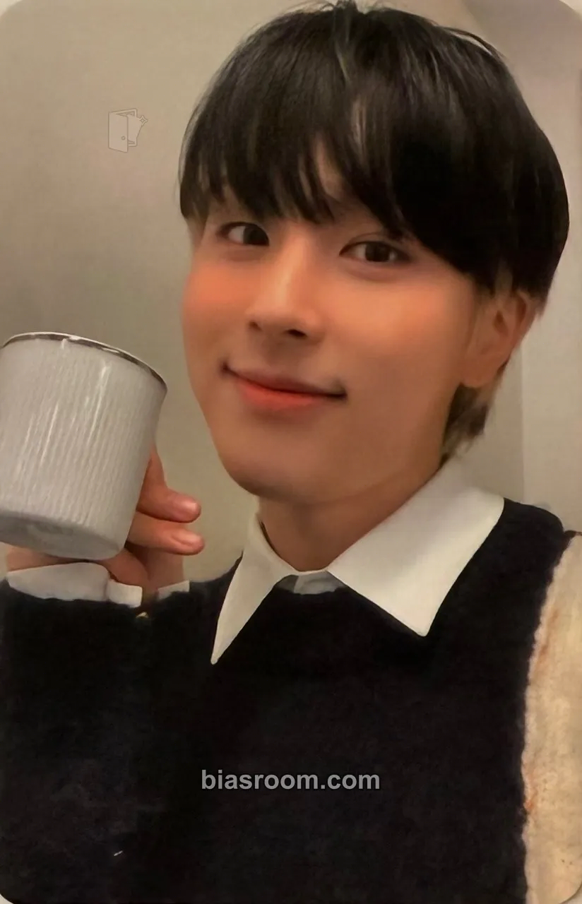 Giuk Planet Nine: Voyager Photocard - ONEWE - ONEWE K-pop photocard