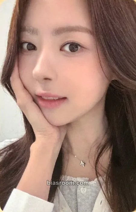 Nayoung LOOP Photocard - I.O.I - I.O.I K-pop photocard